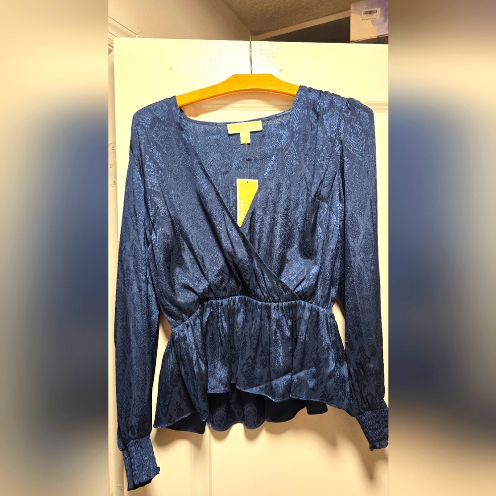 NWT Michael Kors wrap top